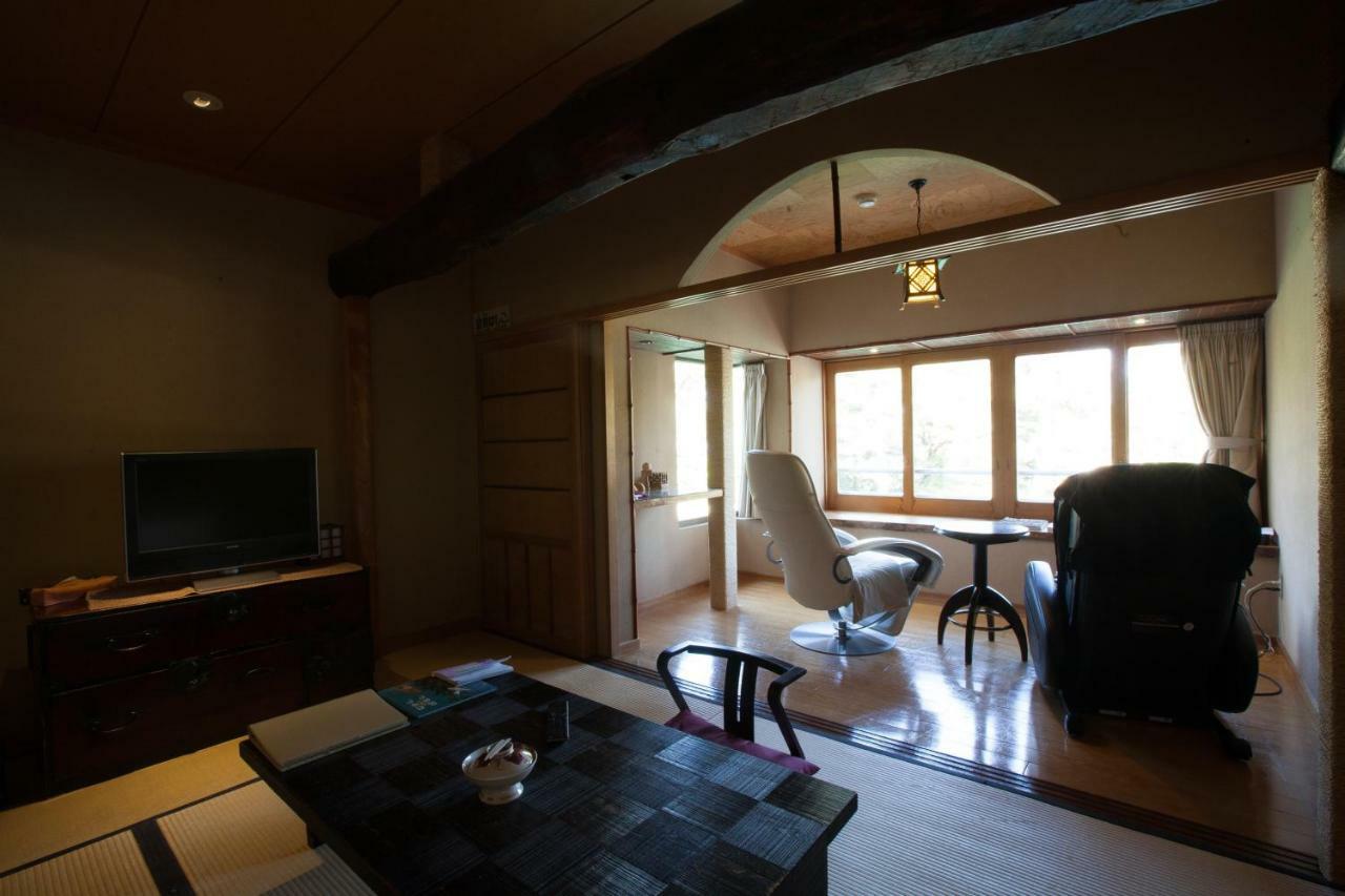 Chitose Wine&Oyado Hotel Miyazu Buitenkant foto